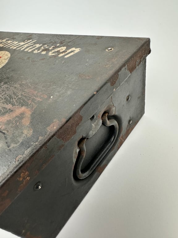 WW2 German 'Verbandkasten' First Aid Box
