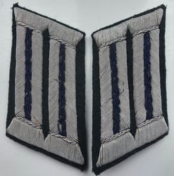 WH Medical officers collar tabs