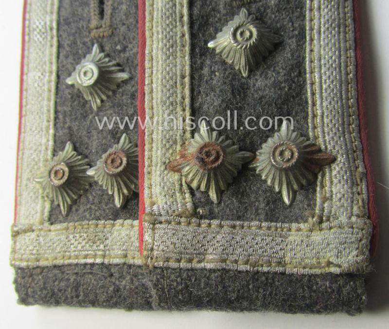 Pair of WH (Luftwaffe) NCO-type shoulderstraps: 'Stabsfeldwebel o. Spiess einer Pz-Abteilungs der LW-Felddivisionen'