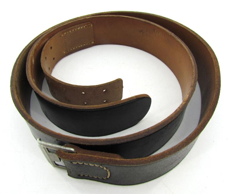 Leather equipment belt with rare catch ( Police )