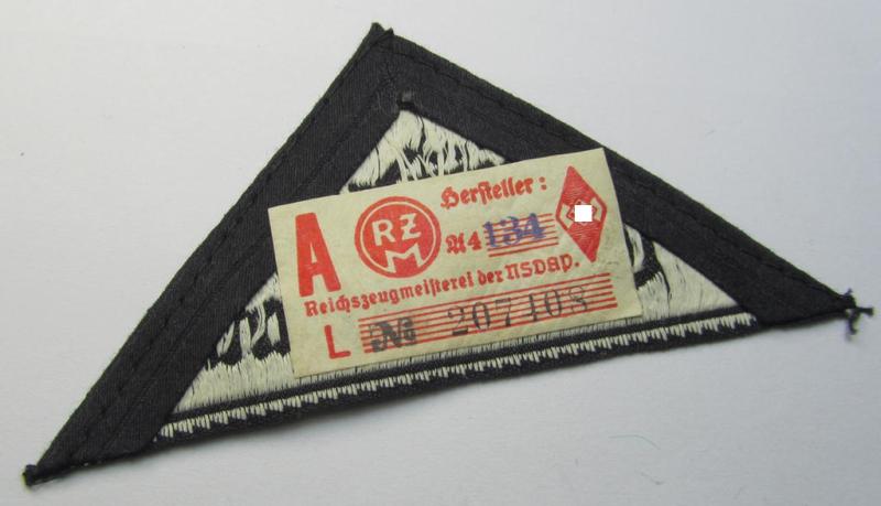 'HJ' ('Hitlerjugend') ie. 'BDM' ('Bund Deutscher Mädel') district-triangle (ie. 'Gebietsdreieck') entitled: 'Südost Oberdonau' still retaining its period-attached, paper-based so-called: 'RzM'-etiket