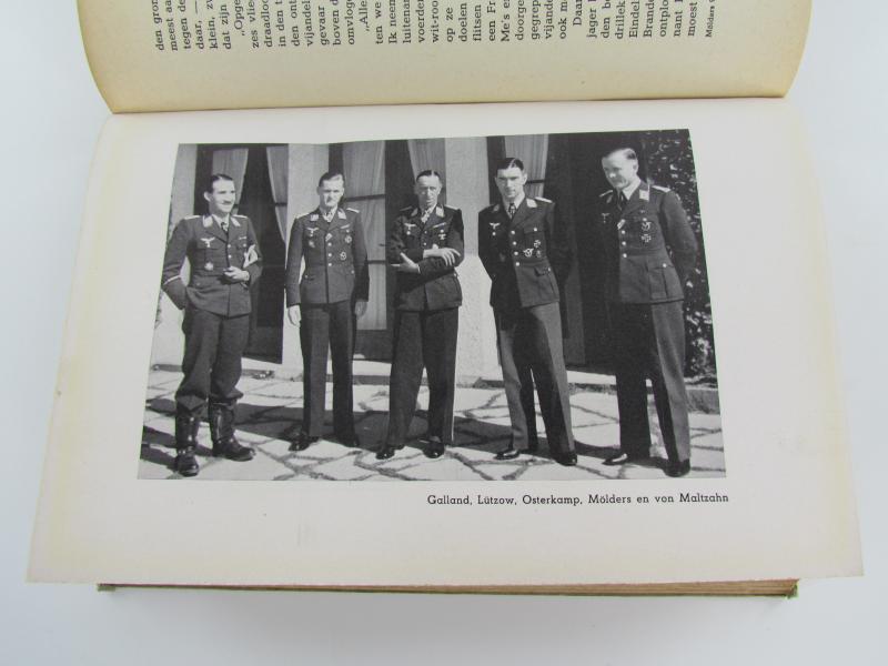 German/Dutch Wartime Book (Mölders en zijn Mannen)