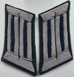 Sanitäts officer collar tabs