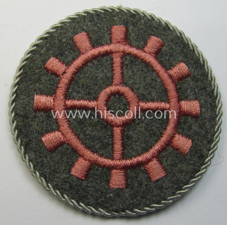 Attractive - and complete! - 3-pieced set comprising of three WH (Heeres ie. 'Panzer'-) trade- ie. special-career-patches as were intended for the various: 'Panzerwarte o. Kfz.-Warte o. Handwerker' (aka 'KFZ-Technisches Personal')