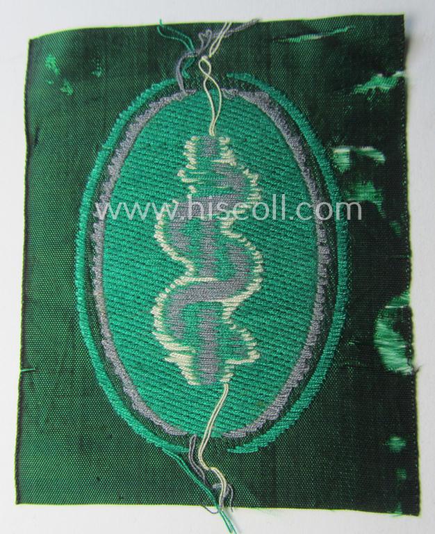 'Sicherheits- u. Hilfsdienst' (ie. 'SHD'-) armbadge (ie. 'Ärmelabzeichen') for a member serving as a: 'Feldscher'