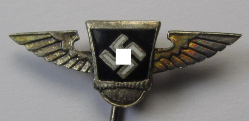 Membership-lapel-pin as was intended to signify (reservist) membership within the: 'Sturmabteilungen der N.S.D.A.P. - Reserve II' ie. 'SAR') being a maker-marked example that bears a: 'Ges.Gesch.'-patent-pending-designation on its back
