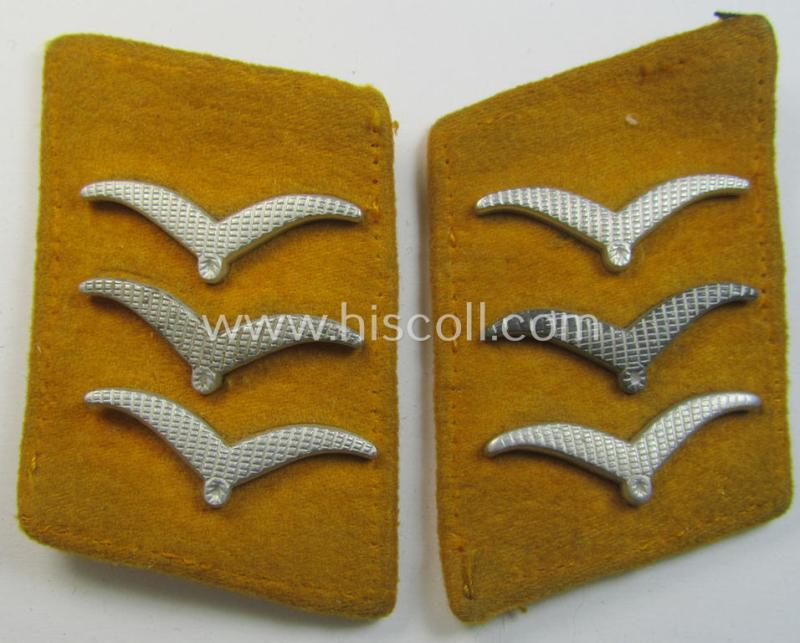Fully matching pair of WH (Luftwaffe) golden-yellow-coloured, EM- (ie. NCO-) type collar-patches (ie. 'Kragenspiegel') as was intended for usage by a member serving within a: 'Flieger- o. Fallschirmjäger' regiment ie. unit