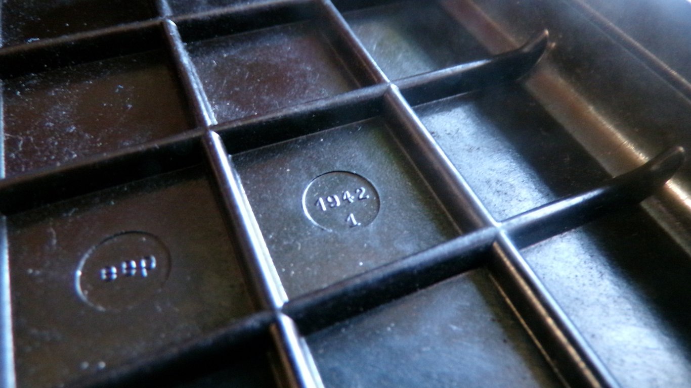 Behälter für 25 stuck Zunder 2CM