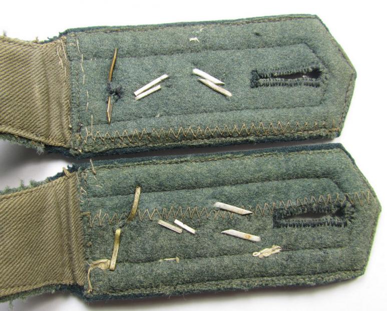 Fully matching pair of WH (Heeres), early- (ie. pre-) war-period, 'M36'-pattern (pointed-styled-), 'cyphered'- ie. generic-styled-, NCO-type shoulderstraps, as was intended for a: 'Feldwebel eines Wehrersatz-Dienstelle im Wehrkreis X'