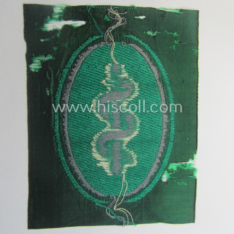 'Sicherheits- u. Hilfsdienst' (ie. 'SHD'-) armbadge (ie. 'Ärmelabzeichen') for a member serving as a: 'Feldscher'