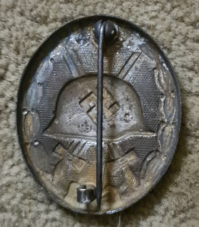 93 Marked Black Wound Badge