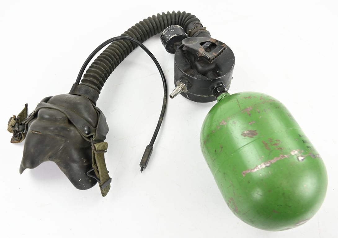 USAAF WW2 Oxygen Mask with Bottle