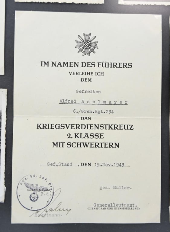 German WH Document Grouping 'Obergefreiter Alfred Aselmeyer'