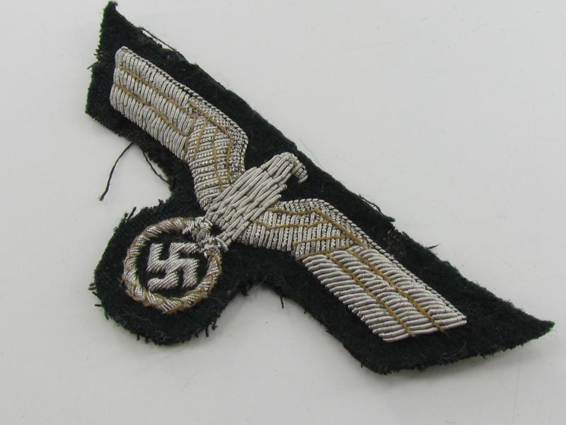 Wehrmacht (Heer) Officer's Breast Eagle