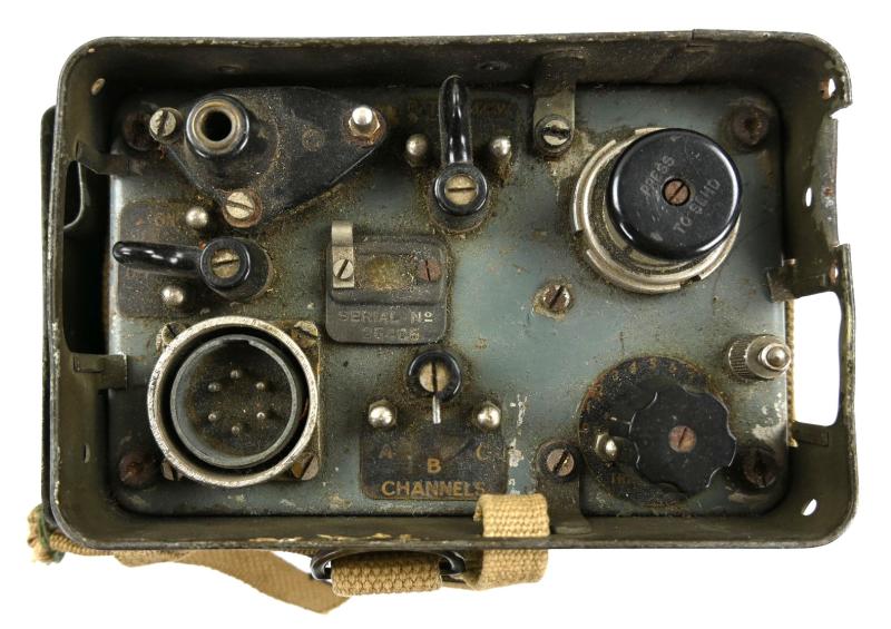 British WW2 Wireless No.46 Set with Carrying Bag