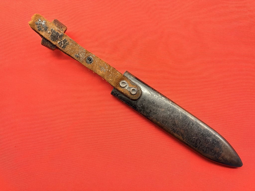 WW2 GERMAN HITLER YOUTH KNIFE RZM STAMPED M7/60 FOR RARE MAKER GUSTAV L. KOLLER NACHFOLGER WITH THE UNSTIPPLED HJ EMBLEMED DIAMOND