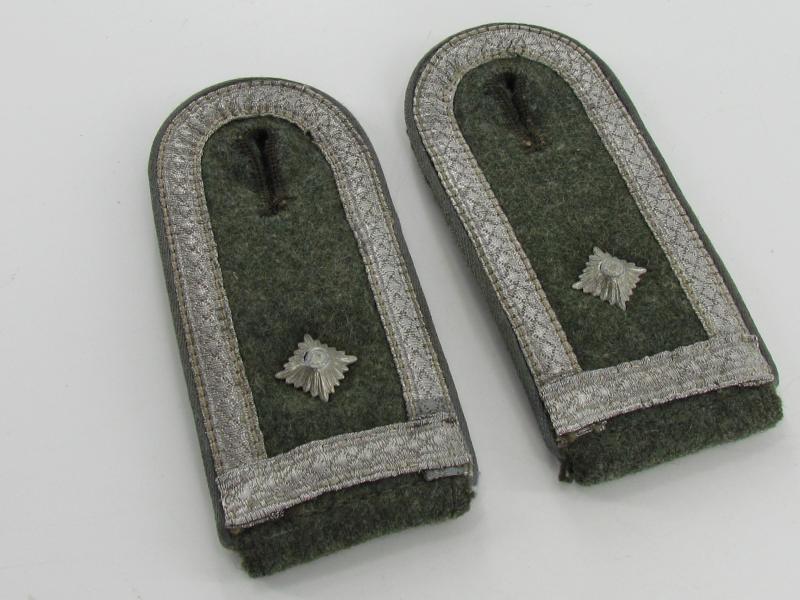 Wehrmacht (Heer) Shoulder Boards for a Transport Troops Officer