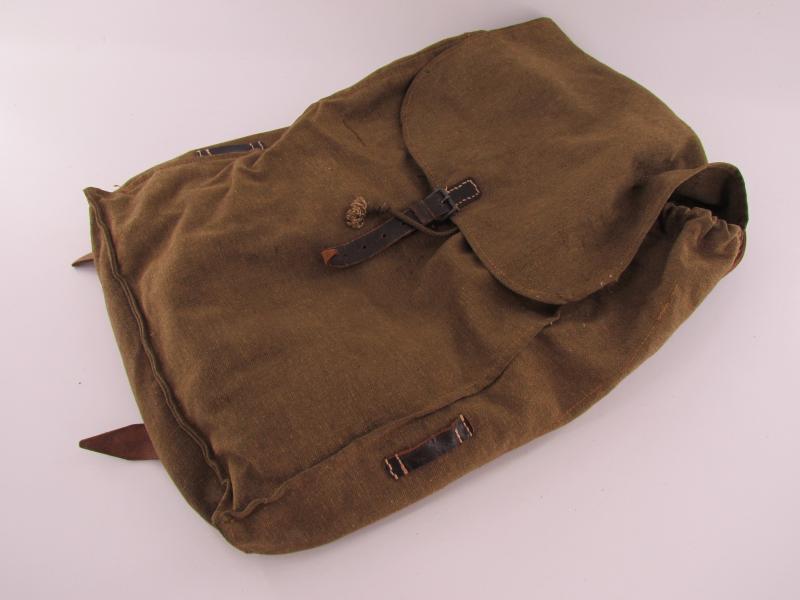 WH/SS Artillery Backpack RB Numbered