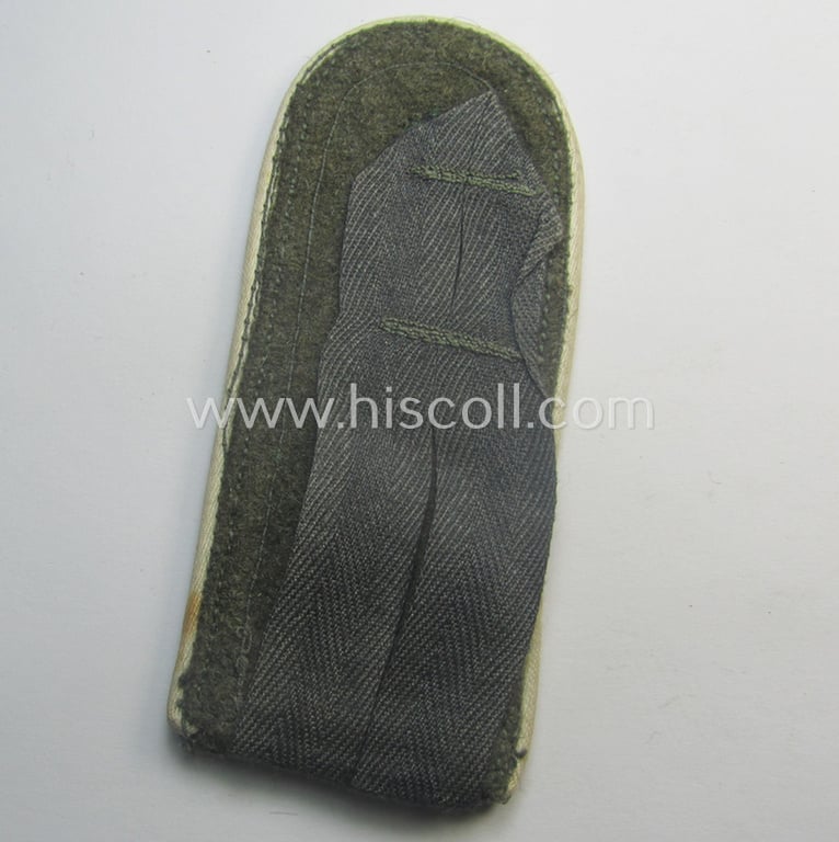 Neat - regrettably single but nevertheless scarcely encountered! - WH (Heeres) later-war period- (ie. 'simplified'- ie. 'M44- o. M45'-pattern-) NCO-type shoulderstrap as intended for - and clearly worn by! - an: 'Uffz. der Infanterie-Trpn.'