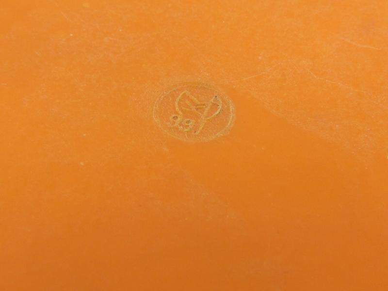 German Orange coloured 'Fettbuchse'