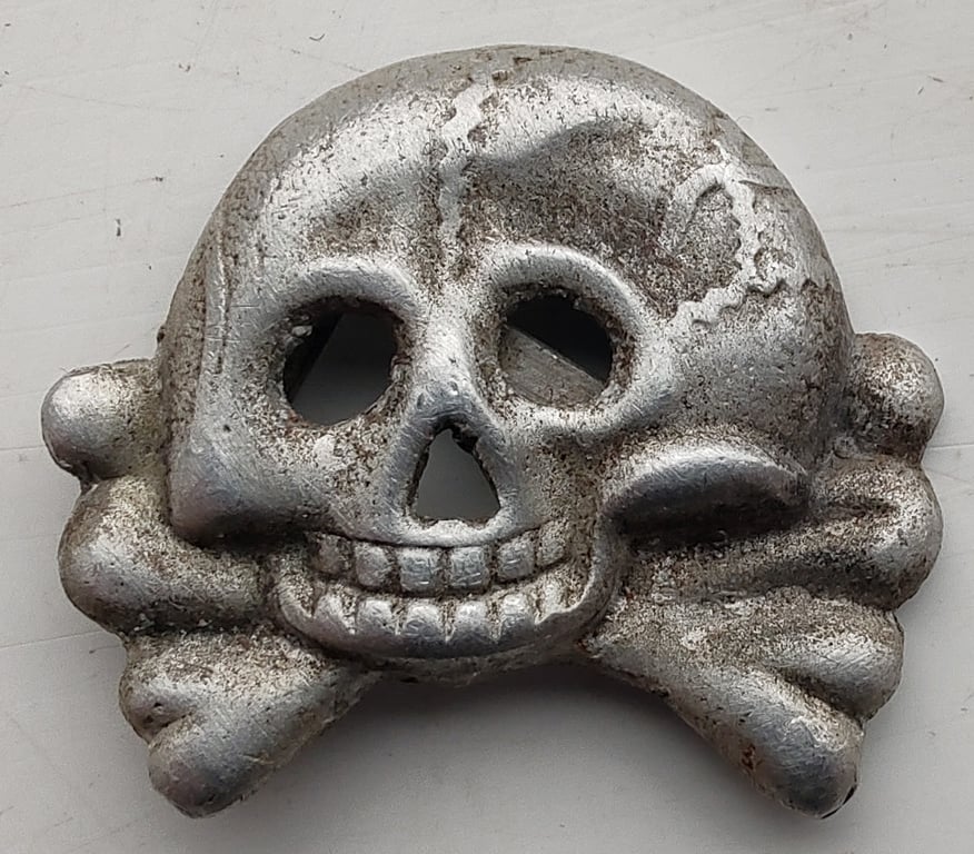 Reproduction Hussaren skull for Kavallerie Regiment