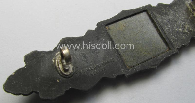 'Nahkampfspange in Silber' being a maker- (ie. 'FLL'-) marked- so-called: '3rd pattern'-specimen