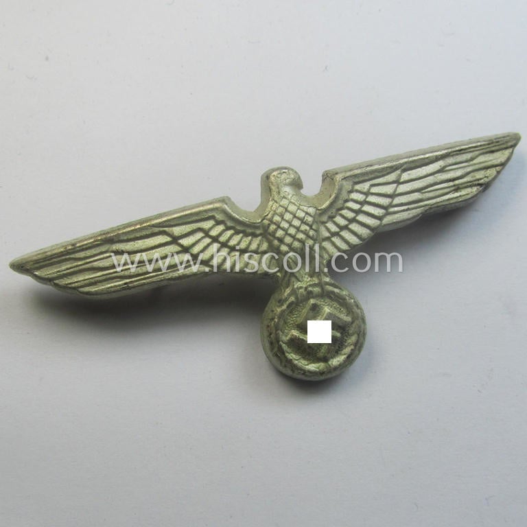 Fully matching WH (Heeres) NCO- (ie. officers'-) type (and 'Buntmetall'-based!) visor-cap insignia-set for attachment onto the various NCO- ie. officers'-type visor-caps (ie. 'Schirmmützen')