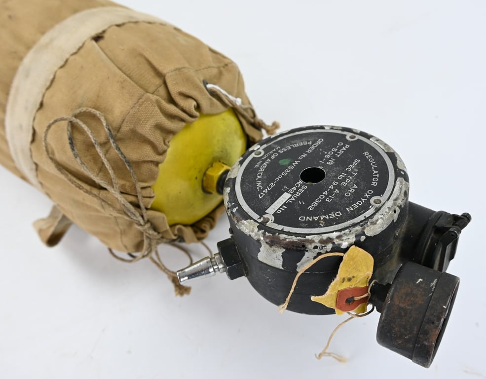 USAAF WW2 B-17 Bomber D-2 Breathing Oxygen Set