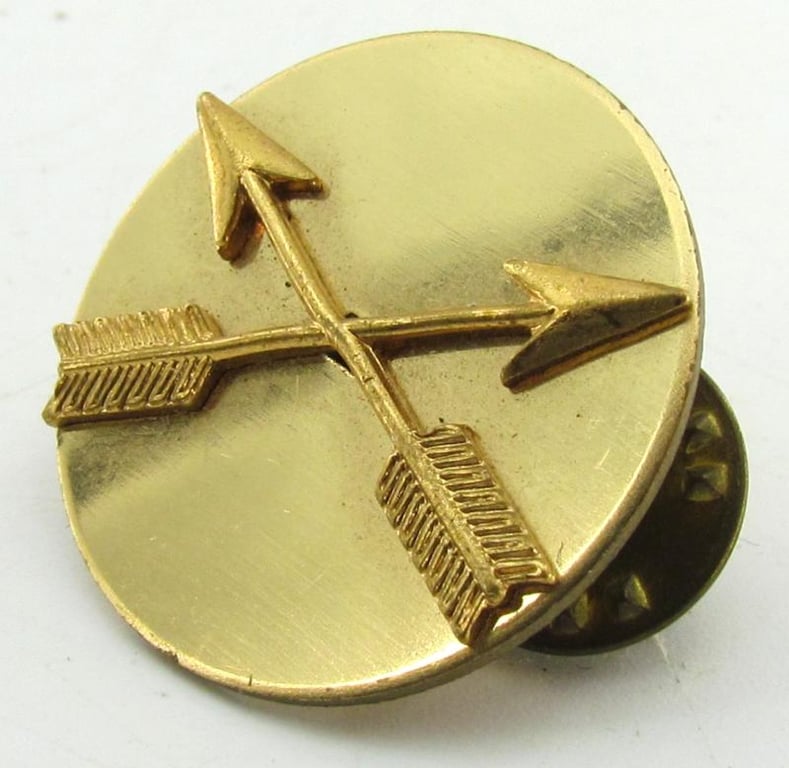 US Army Special Operations Forces Collar Disc