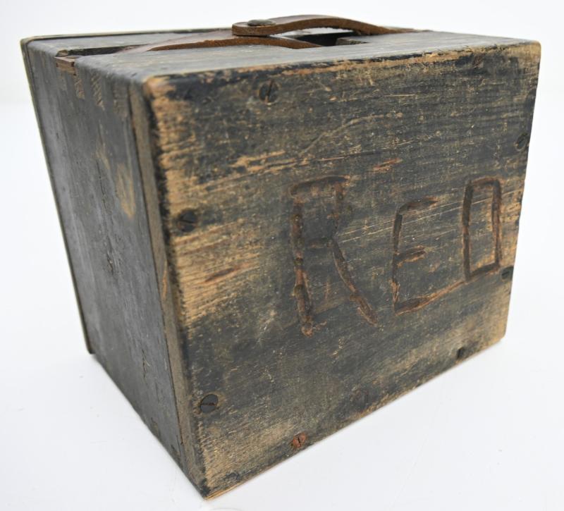German WH Fuse Box for 9 S. Mi. 35