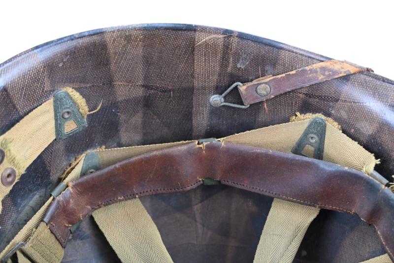 US WW2 M1 Camouflaged Helmet Liner