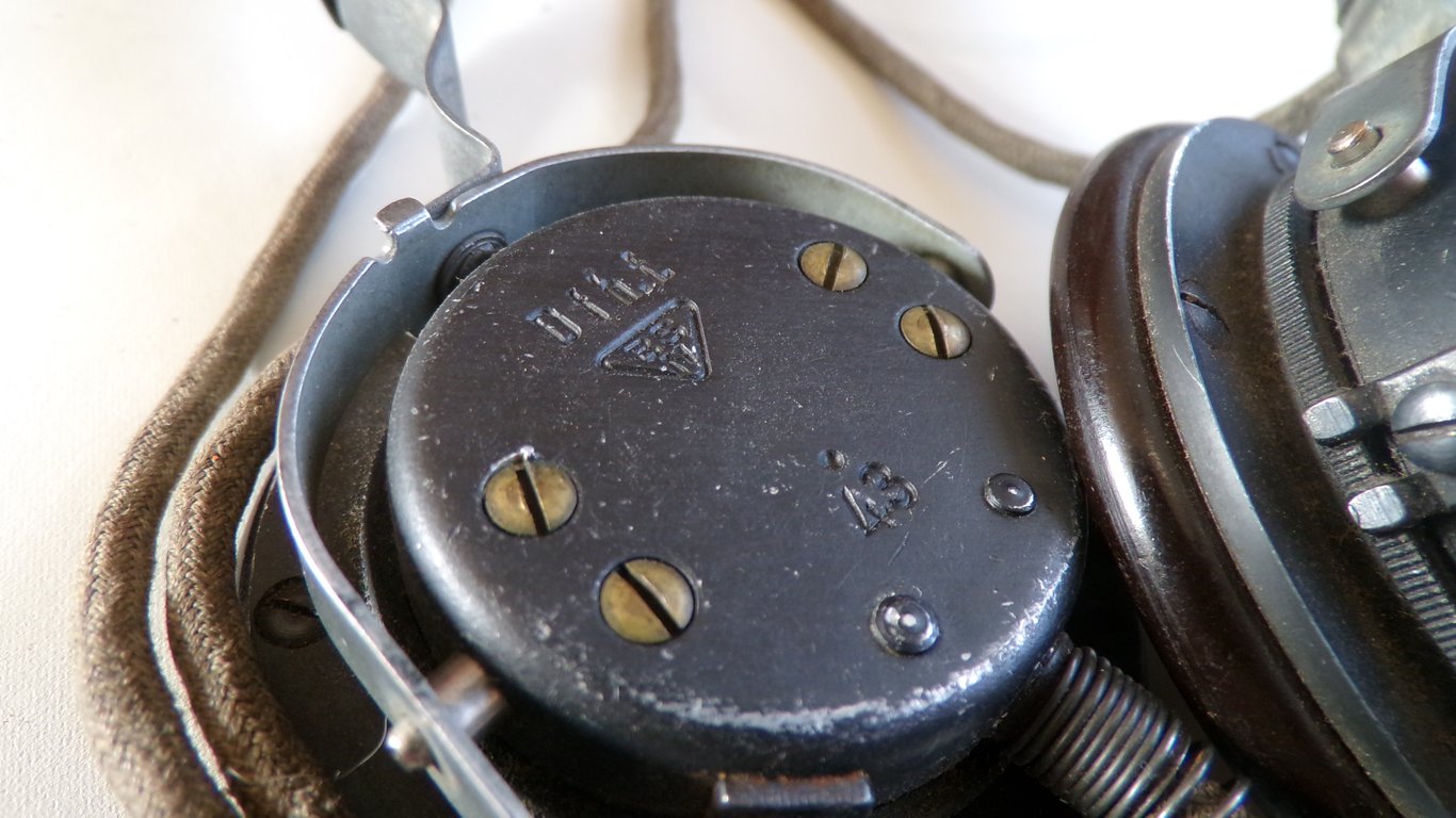 Wehrmacht Dfh. f. Field Radio Headphones