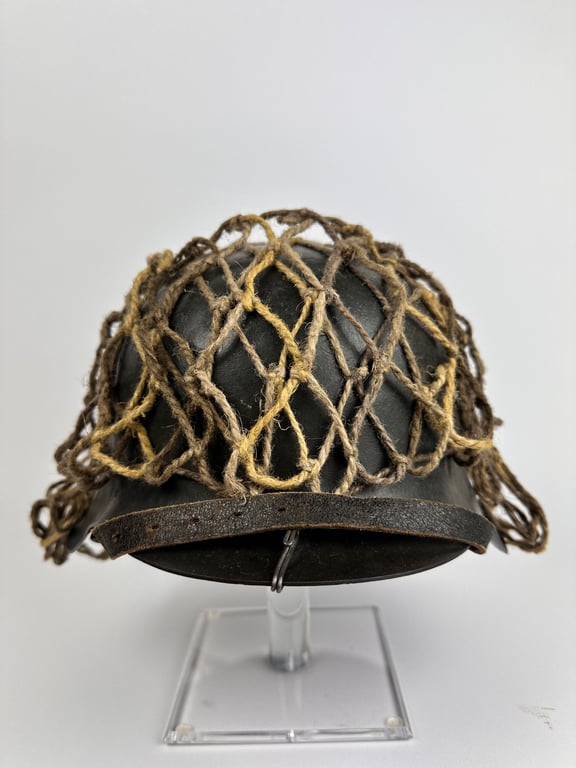 M42 helmet with orginal "Tarnnetz"