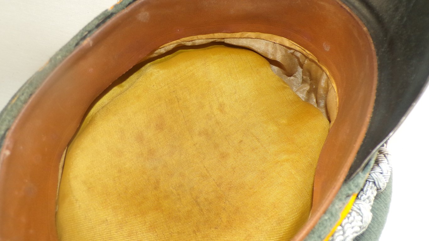 reissued Austrian Cavalry tunic of a Hauptmann 2