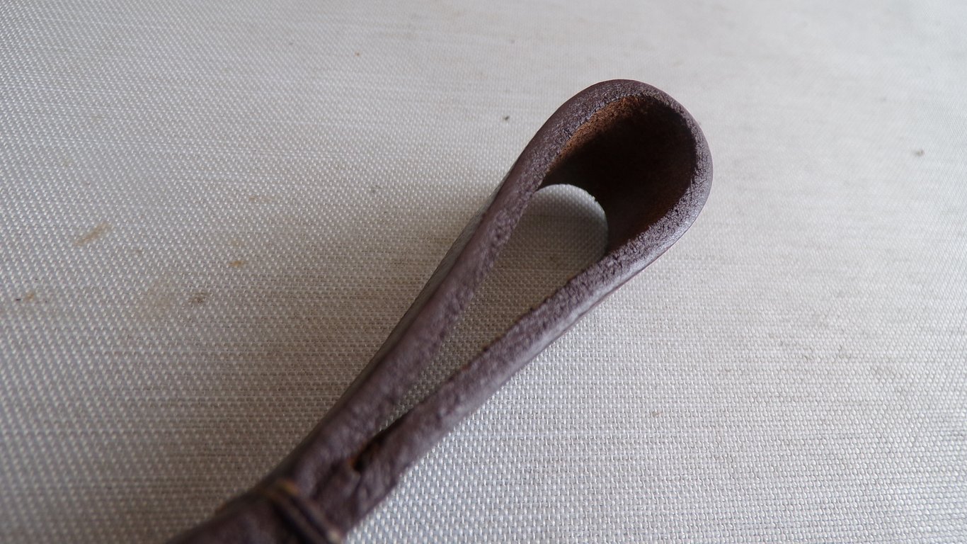 Brown Leather Dagger Hanger Nickel Clip