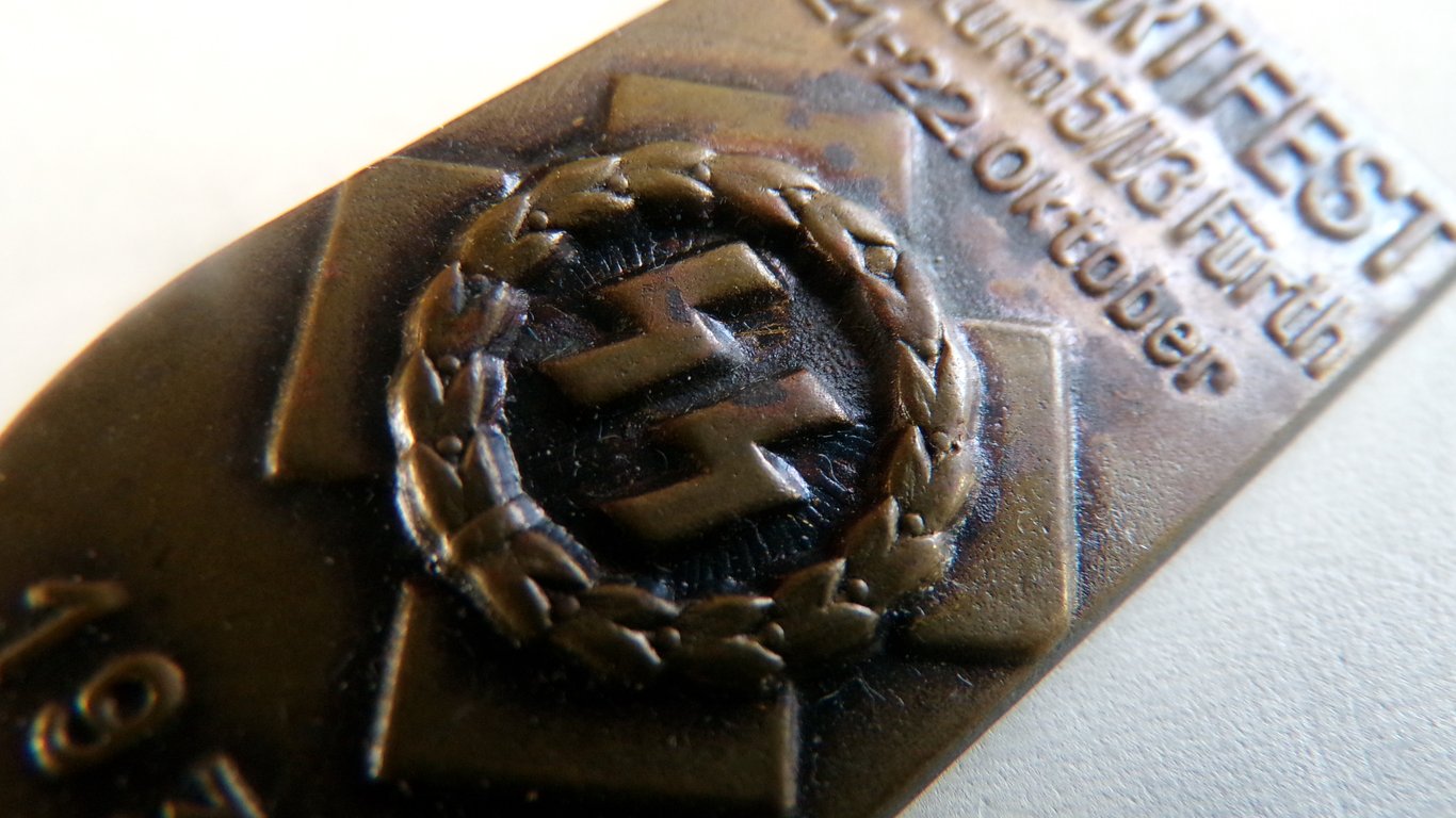 Rare SS Sturm 5/I/3 Fürth Sportfest Tinnie