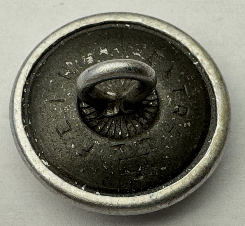 1x Wehrmacht 18 mm Uniform Silver Button (Assmann)