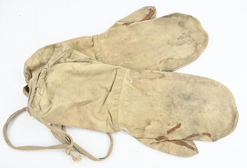 British WW2 Winter Mittens