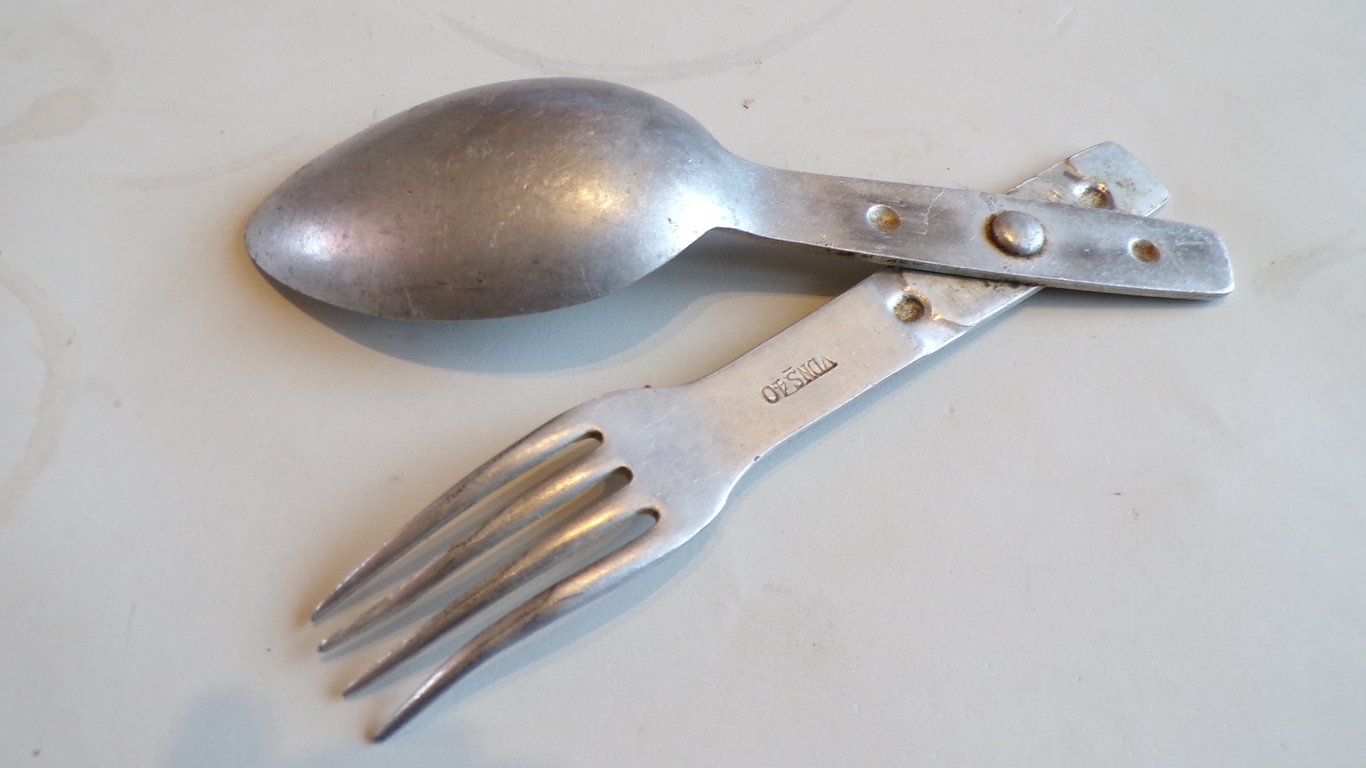 Wehrmacht Alu Folding Spork (Goffel) VDNS40