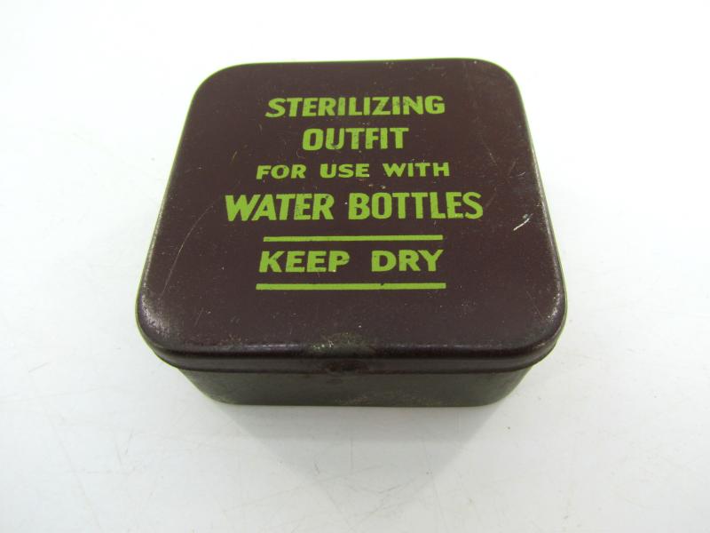 British WWII ( RAF ) water sterilizing outfit - complete