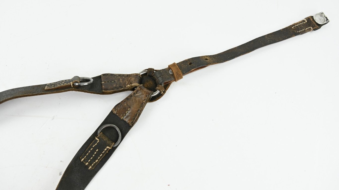 German WH Combat Y-Strap 1941
