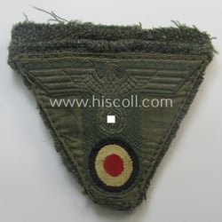WH (Heeres) so-called: 'T-shaped'- (ie. 'M42-pattern') cap-eagle/cocarde (ie....