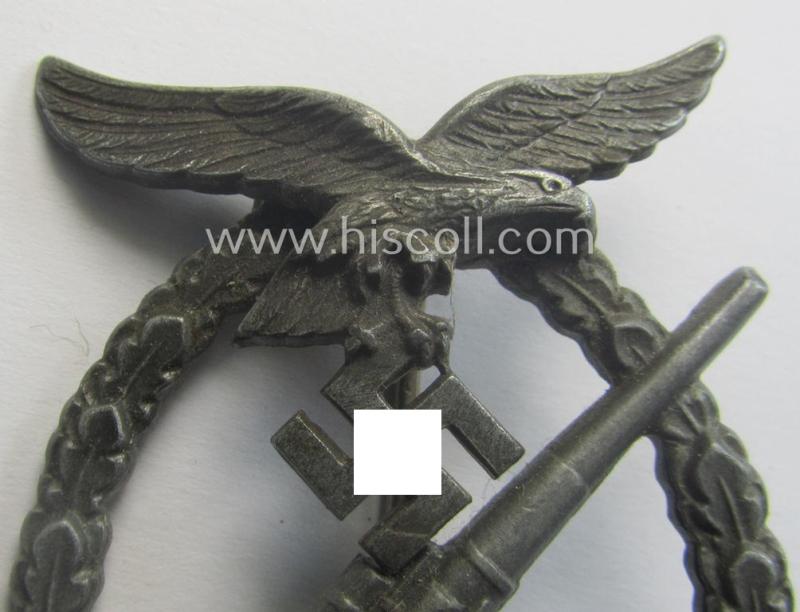 Moderately used, 'Feinzink'-based example of a WH (Luftwaffe) 'Flakkampfabzeichen' being a very detailed albeit non-maker-marked example as was (I deem) produced by the: 'Steinhauer & Lück'-company