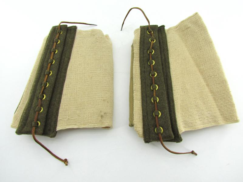 Single British WWII Paratrooper Knee Pad