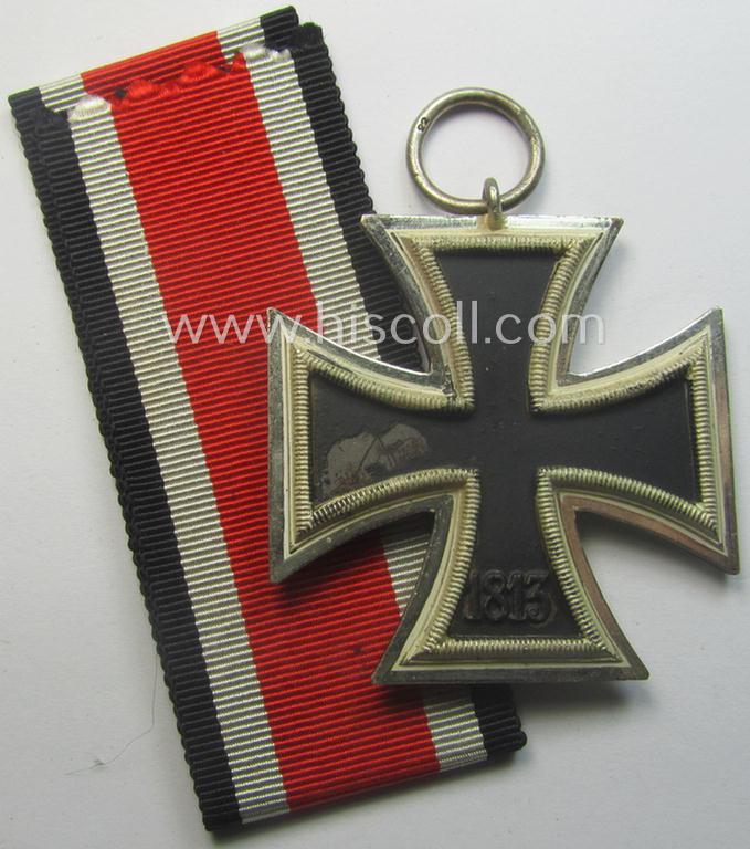 Hardly- ie. simply never used: 'Eisernes Kreuz II. Klasse' being a clearly maker- (ie. '22'-) marked example by: 'Boerger & Co.'