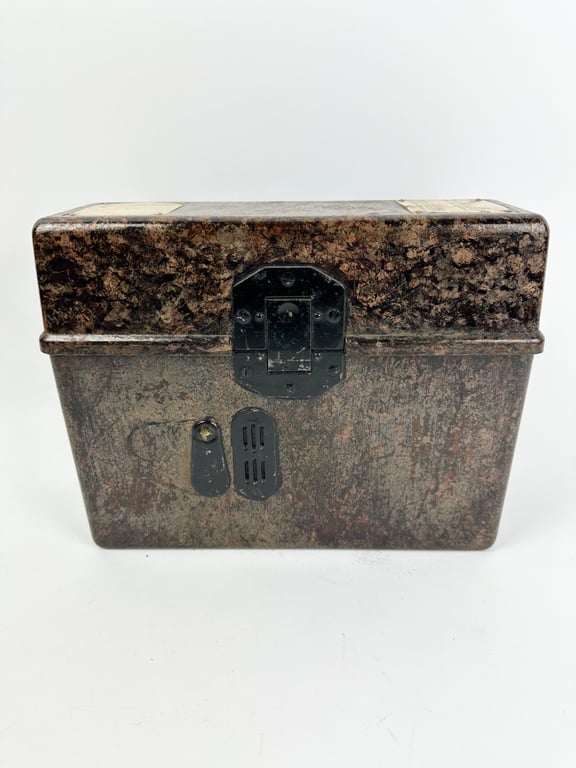 Nice original German WW2 FF33 Field Telephone (Feldfernsprecher 33)1937