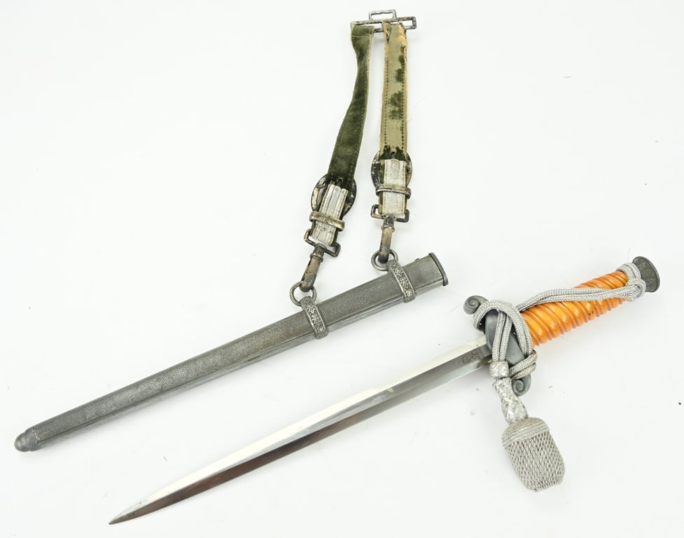 German WH Officer's Dagger with Hanger