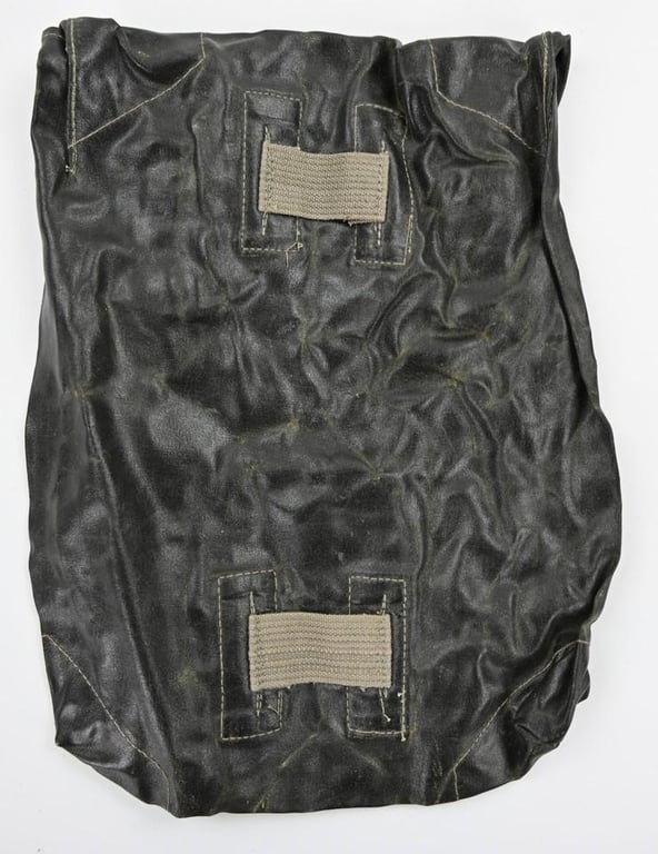 German WH M31 Gascape Pouch