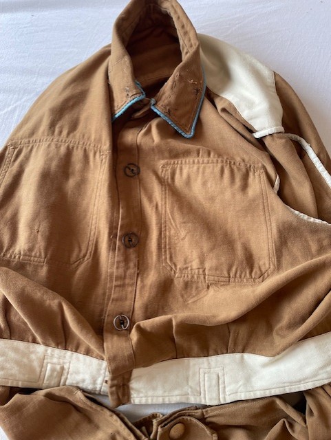 WWII GERMAN NSDAP POLITICAL LEADERS BROWN SHIRT, ORTSGRUPPE BLOCKLEITER (BLOCK LEADER). ADDITIONAL PHOTOS