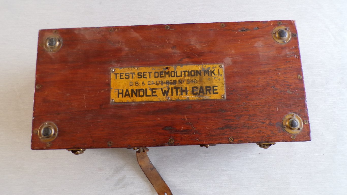 Royal Engineers Mark I Demolition Test Set